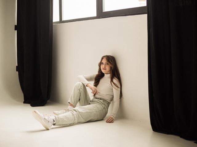 LauraHlot - Sexe cam en vivo - 21393302