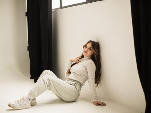 LauraHlot - Sexe cam en vivo - 21393310