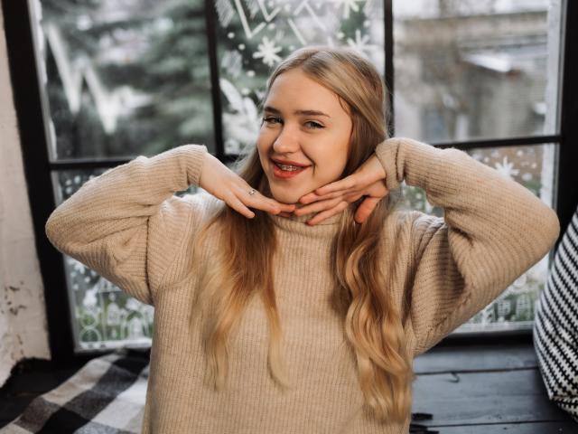 LauraHlot - сексуальная веб-камера в реальном времени - 21393382