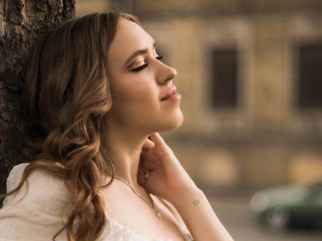 LauraHlot - Sexe cam en vivo - 21393562