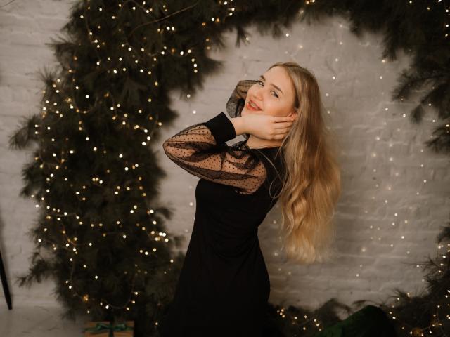 LauraHlot - Live porn &amp; sex cam - 21393574