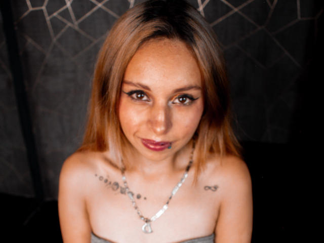 KateBrunet - Live porn &amp; sex cam - 21394618