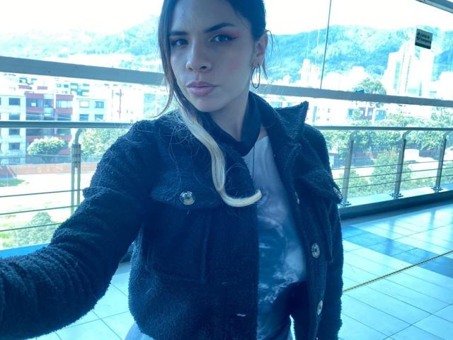 VioletaStone - Sexe cam en vivo - 21396470