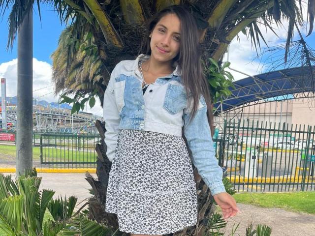 PaulettSmith - Live sex cam - 21403542