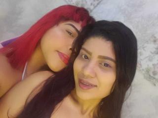 SiaraLips - Live sex cam - 21404458