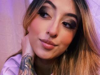 SabrinaaMontana - Live sex cam - 21406650