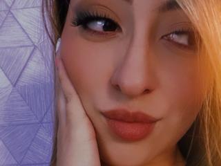 SabrinaaMontana - Live sex cam - 21406718