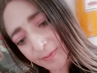AlessadraJones - Live sex cam - 21410118