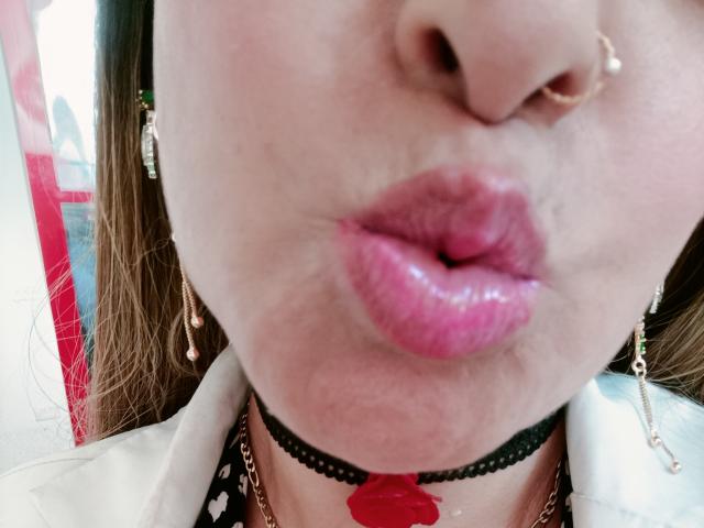 AlessadraJones - Live sex cam - 21410234
