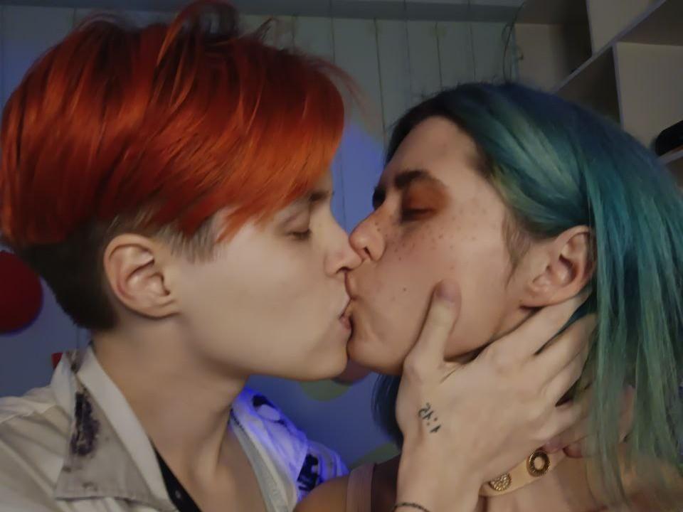 CrystalFemmes - Live sex cam - 21421318