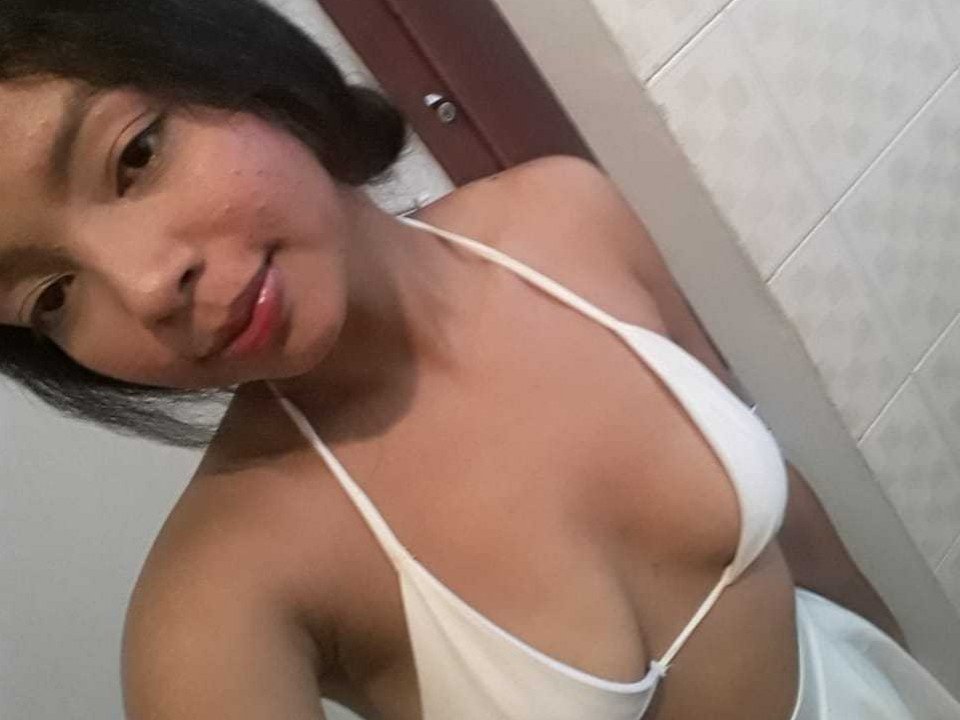 MelanyF - Live sexe cam - 21428462