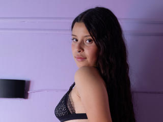 EmilyDarks - Live Sex Cam - 21433462