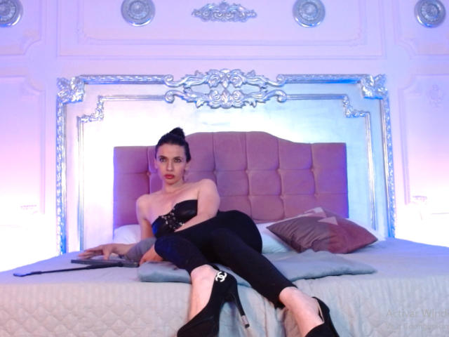 GretaLombardi - Live Sex Cam - 21435810