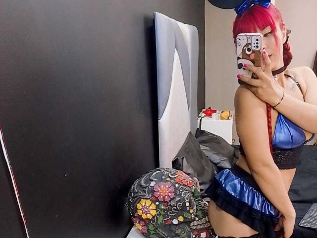 CinthiaForst - Live Sex Cam - 21440998