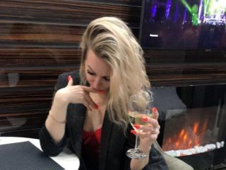 DennyBrenda - Live sex cam - 21450574