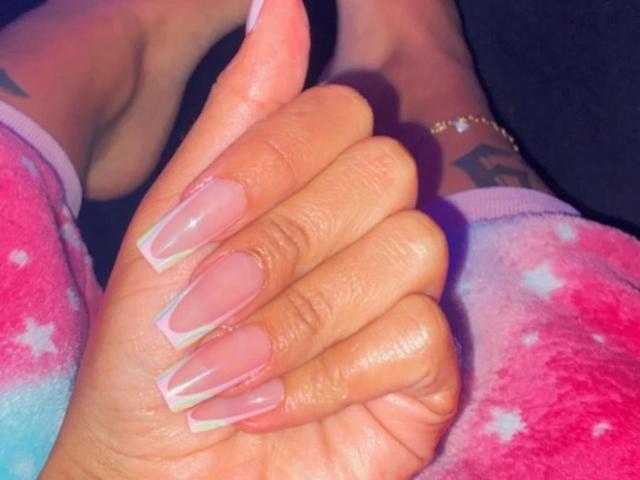 FiorellaBossh - Live porn &amp; sex cam - 21453226