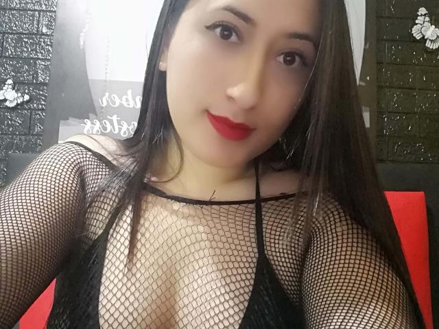 XHotShiny - Live porn &amp; sex cam - 21459938