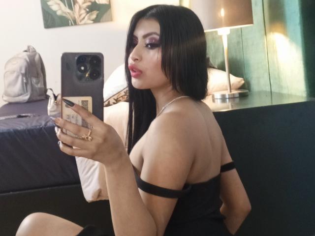 EmmaaRodriguez - Live porn &amp; sex cam - 21461010