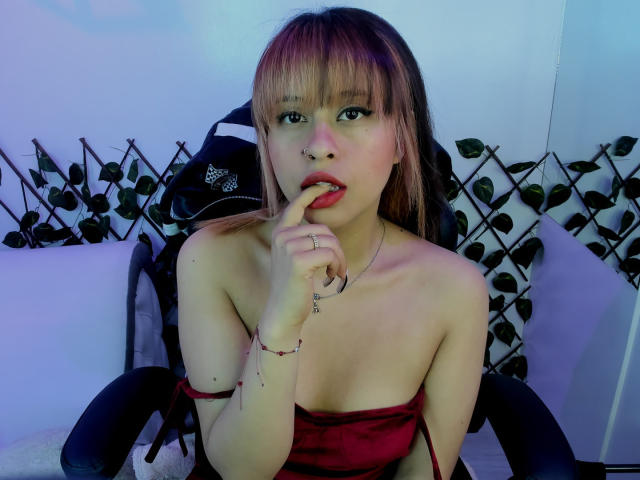 ElisaPark - Live sex cam - 21465634