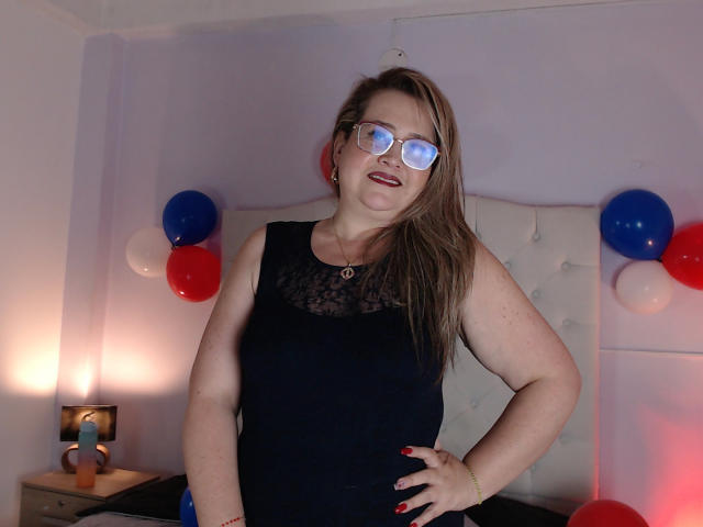 MartinaCaycedo - Sexe cam en vivo - 21466084