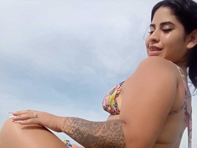 EmmilyHudson - Sexe cam en vivo - 21468121