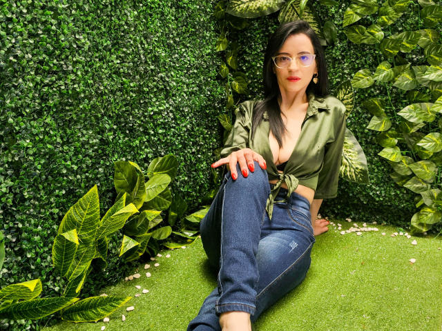 AlanaMoneth - Live sexe cam - 21476485