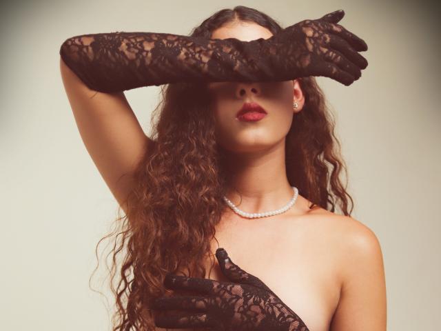 ElenaSantini - Live sex cam - 21477221