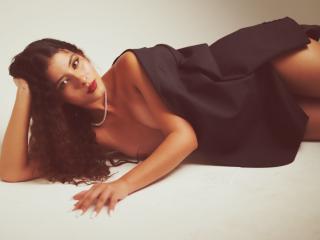 ElenaSantini - Live sex cam - 21480737