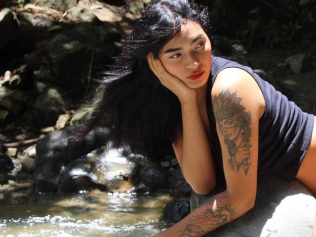 MelodyAsian - Live sex cam - 21482385