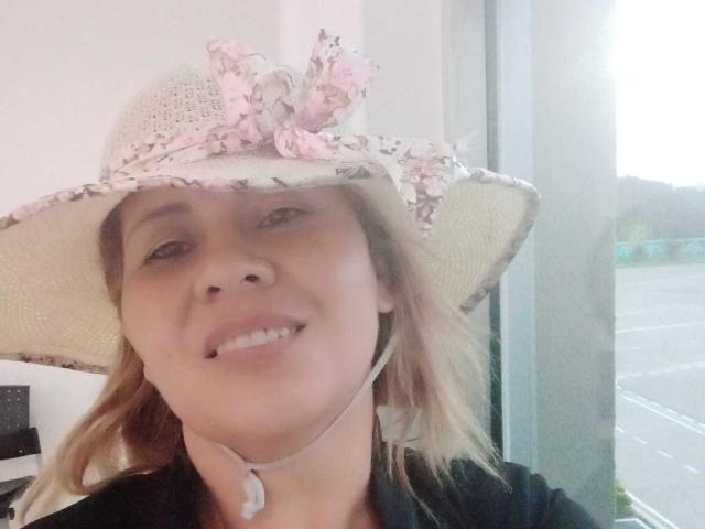 LesbWomans - Sexe cam en vivo - 21487697