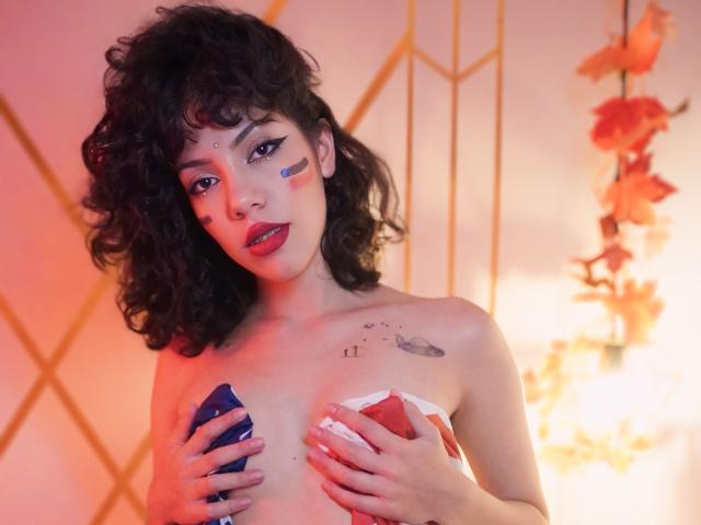 AngelicaHills - Live Sex Cam - 21493049