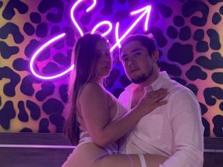 TinaYEdward - Live Sex Cam - 21499237