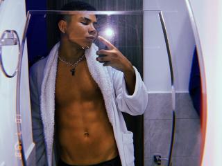 AresHot69 - Live sex cam - 21501841