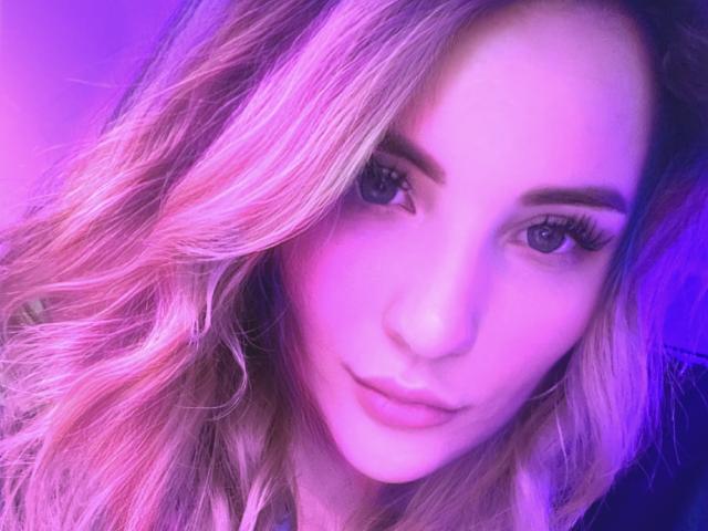 AnitaXRouses - Sexe cam en vivo - 21506033
