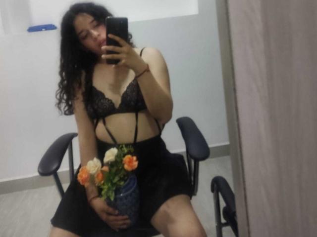 VenusCream - Live porn &amp; sex cam - 21506273