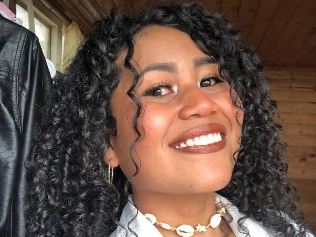 SophieSonyas - Live porn &amp; sex cam - 21507053