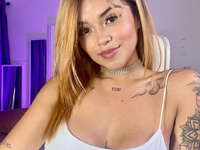 MajoJones - Live sex cam - 21511621