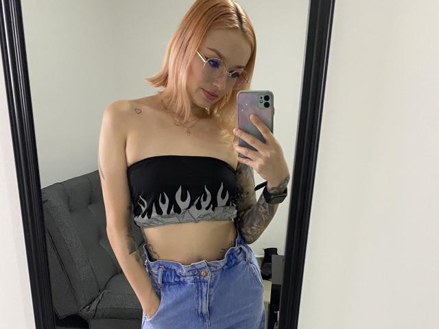 LyssaRou - Sexe cam en vivo - 21515353