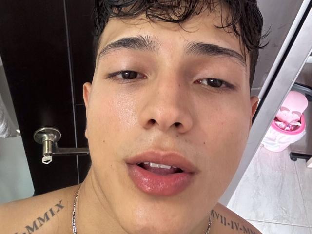 Lyaan - Live Sex Cam - 21517477