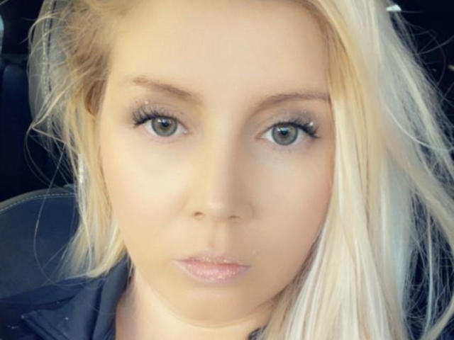 SarrahXHot - Live porn &amp; sex cam - 21522777