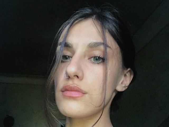 Kametia - Live sexe cam - 21533333