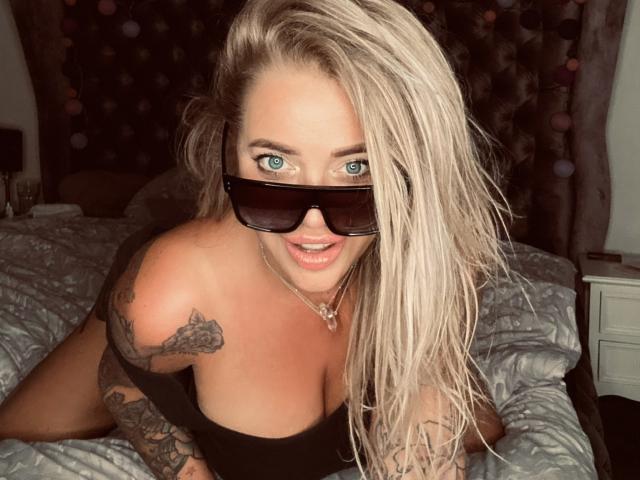 GlamSadie - Live sex cam - 21537313