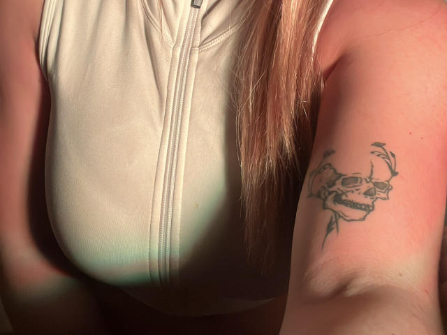 AtheneaRossi - Live Sex Cam - 21539553