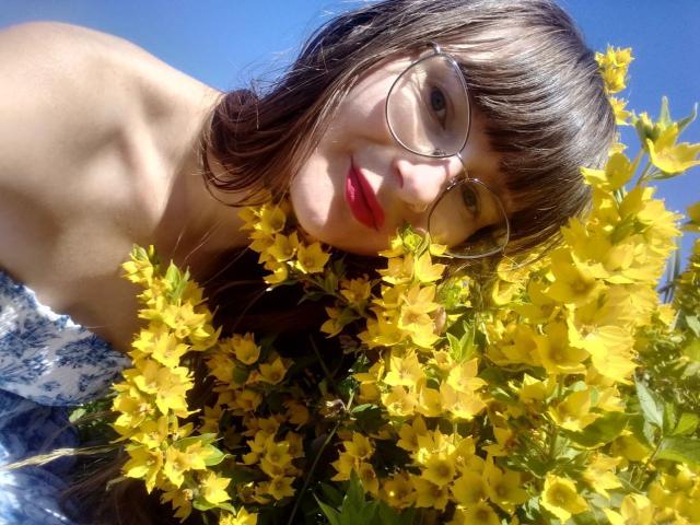 KiraGoldens - Porno na żywo i seks kamera - 21541573