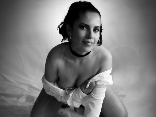 GiaGreen - Live sexe cam - 21542473