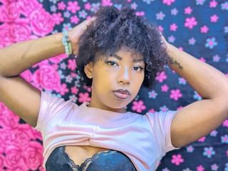 CamillaSexy - Live sex cam - 21543721