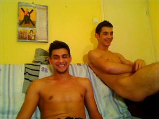 YouForTwoGuys - Live Sex Cam - 2154467