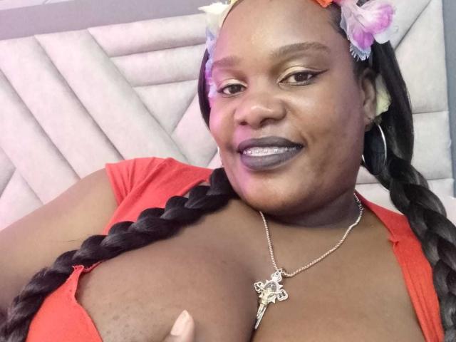 AgathaBlossom - Live porn &amp; sex cam - 21549457