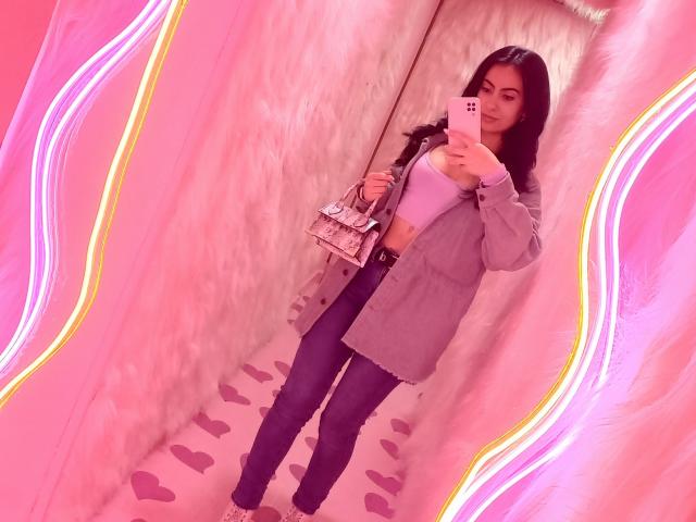 SarahLuna - Live sex cam - 21549521