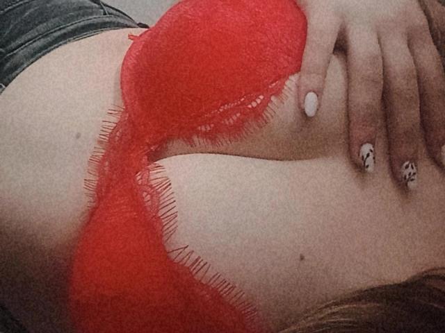 DiLaria - Live porn &amp; sex cam - 21556421